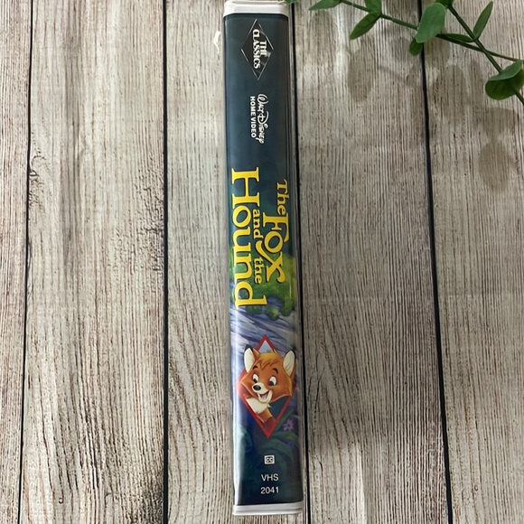 The Fox and the Hound Black Diamond Walt Disney Classic Rare VHS 2041 - Picture 6 of 6
